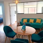Pershing, Lindo Dpto. Amoblado C/3 Dorm Y Wifi.